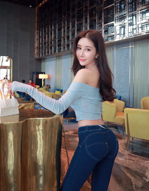 巴黎美女伴游